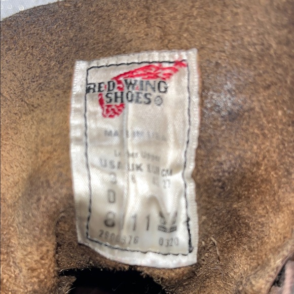 Red Wing Shoes Men's Chestnut Leather Boots - Picture 2 of 3